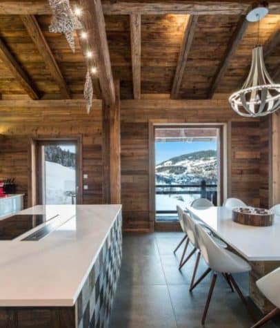 chalet-ararat-megeve-cuisine-vue-motagnes