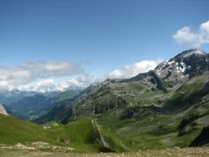 Chalet Ararat - chaletararatmegeve.com - Blog - Col du Bonhomme et randonnées depuis Megève.webp