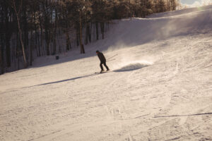 skier-skiing-mountain-slope.jpg